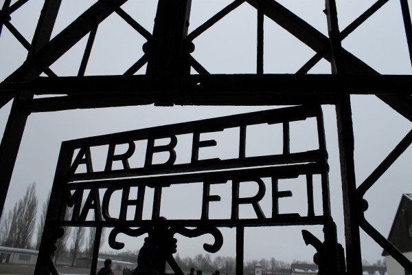 [Dachau2014-1.jpg,100 KB]